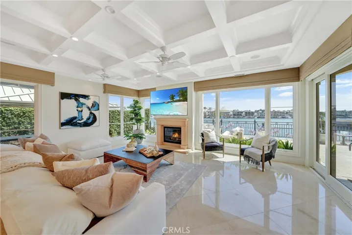 3352 Bounty, Huntington Beach, California 92649
