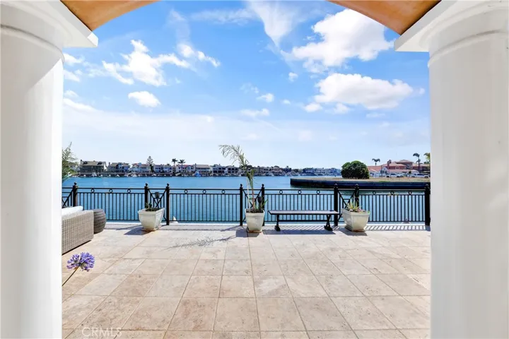 3352 Bounty, Huntington Beach, California 92649