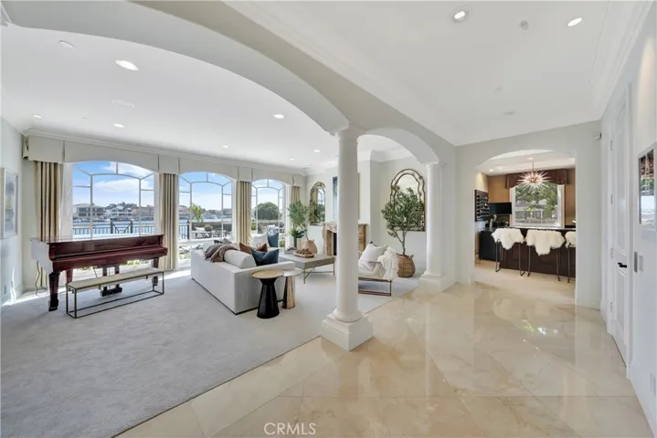 3352 Bounty, Huntington Beach, California 92649