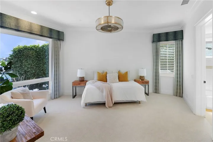 3352 Bounty, Huntington Beach, California 92649
