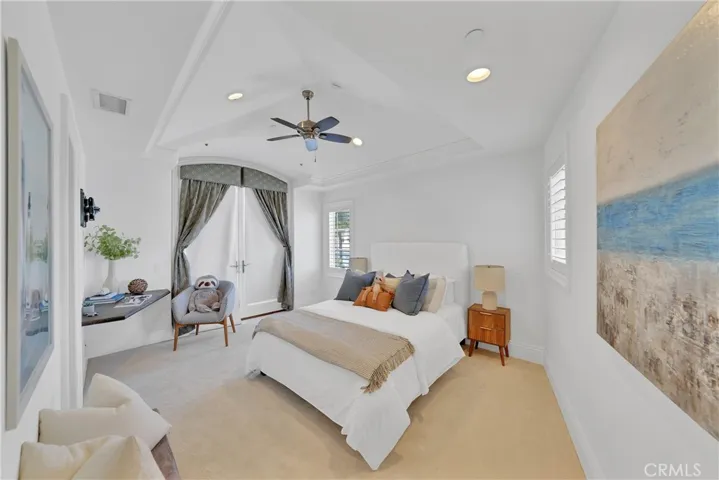 3352 Bounty, Huntington Beach, California 92649