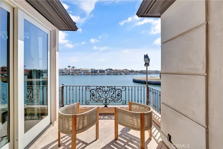 3352 Bounty, Huntington Beach, California 92649