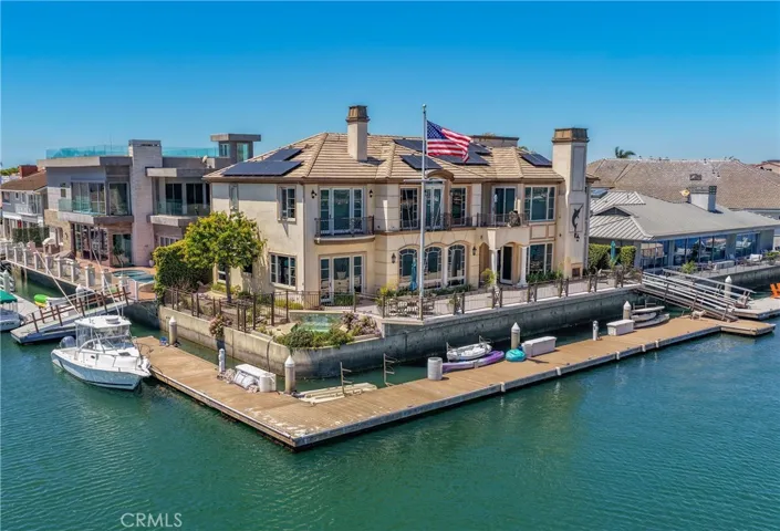 3352 Bounty, Huntington Beach, California 92649