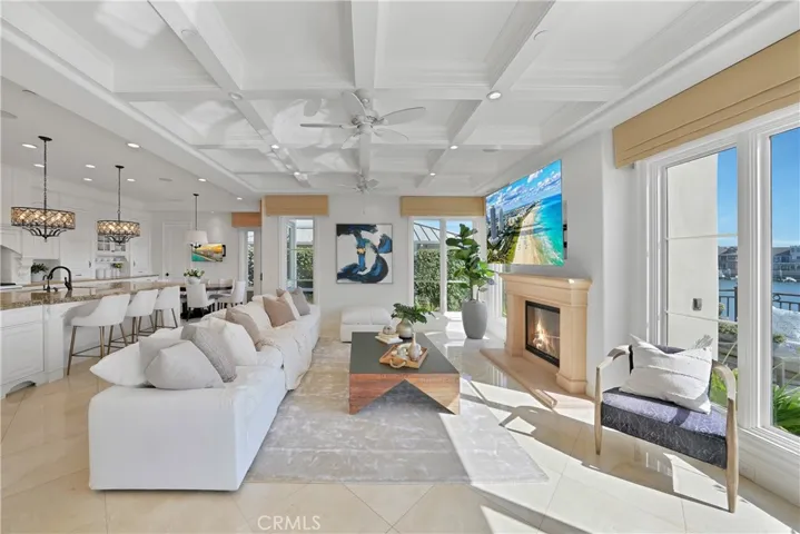 3352 Bounty, Huntington Beach, California 92649