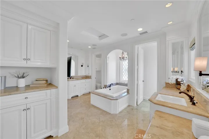 3352 Bounty, Huntington Beach, California 92649