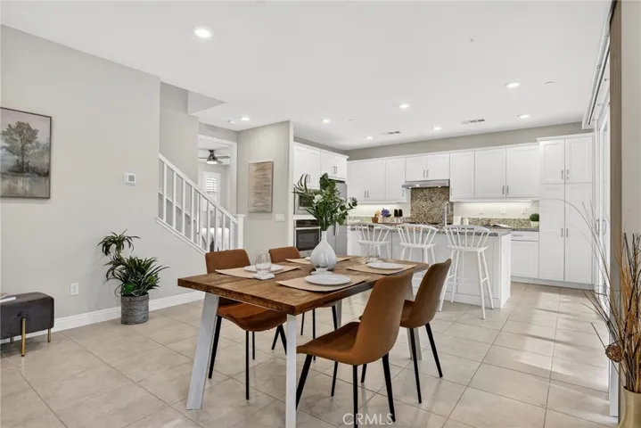 20506 Galloway Drive, Saugus, California 91350