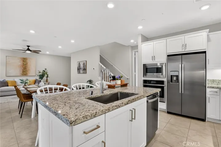 20506 Galloway Drive, Saugus, California 91350
