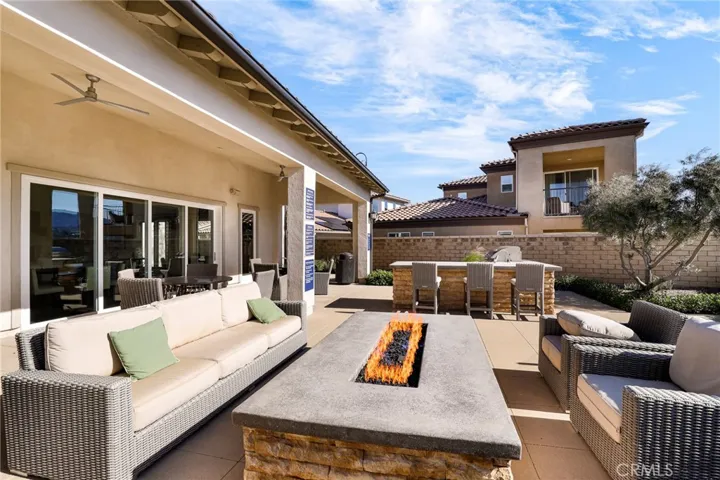 20506 Galloway Drive, Saugus, California 91350