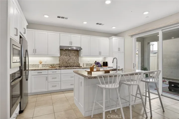 20506 Galloway Drive, Saugus, California 91350