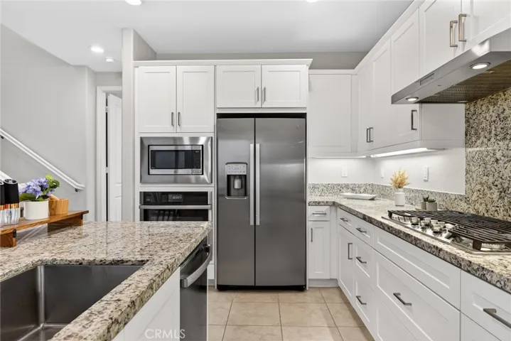 20506 Galloway Drive, Saugus, California 91350