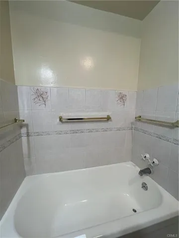 1933 S Corning, Los Angeles, California 90034