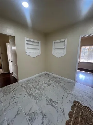 1933 S Corning, Los Angeles, California 90034