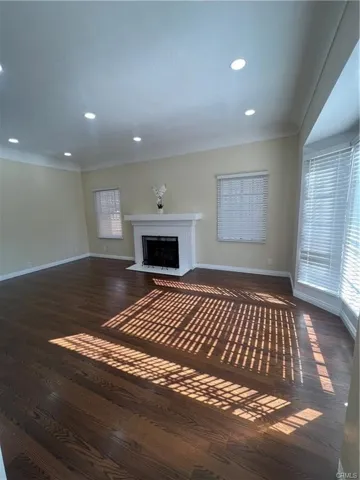 1933 S Corning, Los Angeles, California 90034
