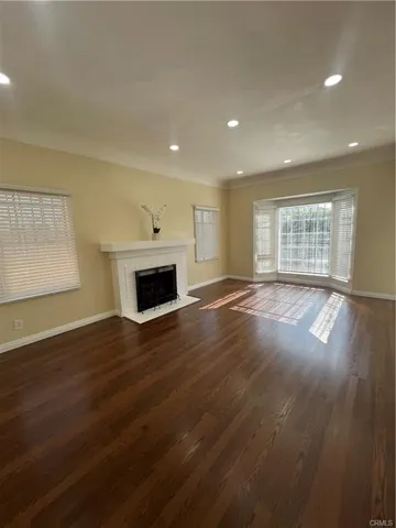 1933 S Corning, Los Angeles, California 90034