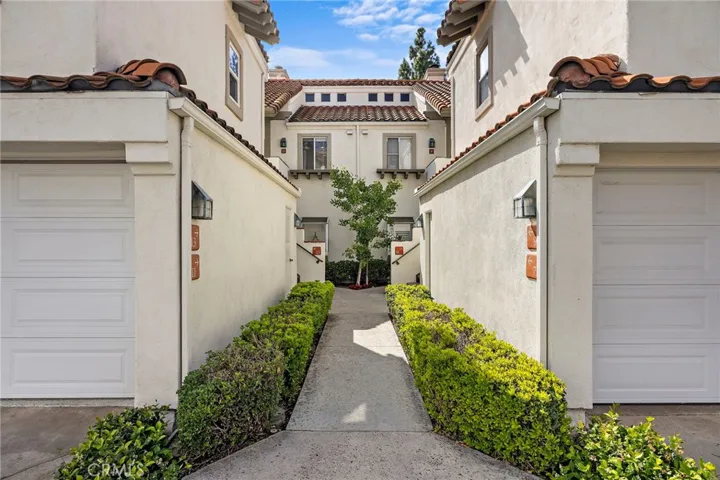 13 Brisa Del Lago, Rancho Santa Margarita, California 92688