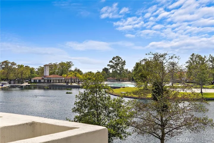13 Brisa Del Lago, Rancho Santa Margarita, California 92688