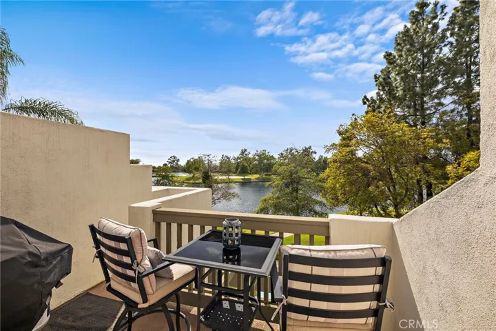 13 Brisa Del Lago, Rancho Santa Margarita, California 92688