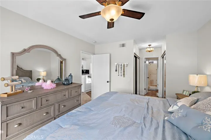 13 Brisa Del Lago, Rancho Santa Margarita, California 92688