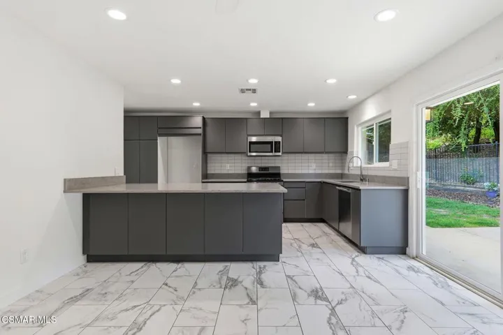 20-020_F8_30845 Catarina Dr