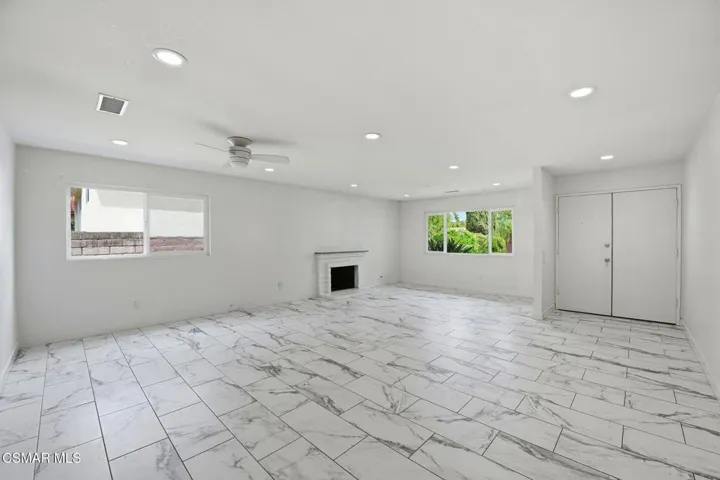 11-011_F8_30845 Catarina Dr