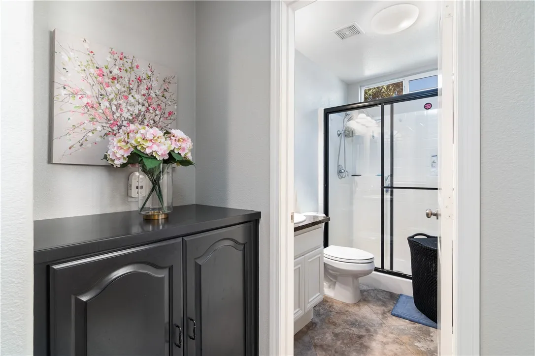 1st Floor Guest Bathroom