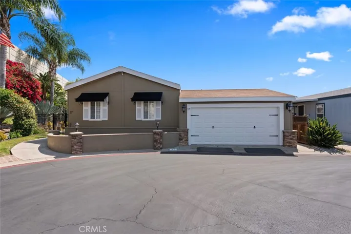 5815 E La Palma Avenue 37, Anaheim, California 92807