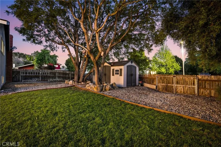 Shed