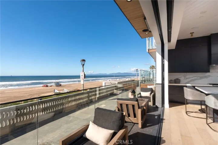 2200 The Strand A, Manhattan Beach, California 90266
