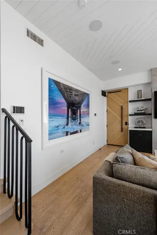 2200 The Strand A, Manhattan Beach, California 90266