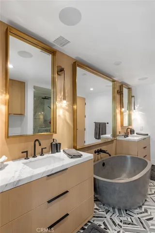 2200 The Strand A, Manhattan Beach, California 90266