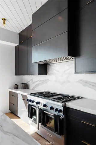 2200 The Strand A, Manhattan Beach, California 90266