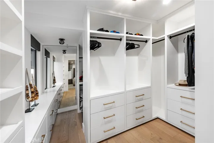 2200 The Strand A, Manhattan Beach, California 90266