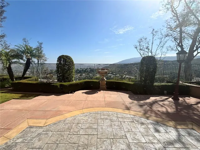 8183 E Bailey Way, Anaheim Hills, California 92808