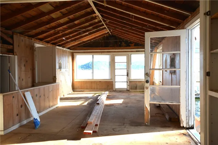 10165 E Highway 20, Clearlake Oaks, California 95423