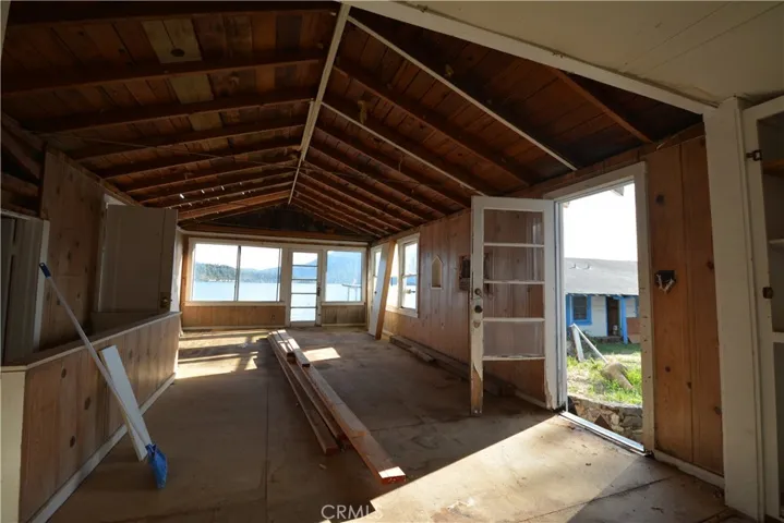 10165 E Highway 20, Clearlake Oaks, California 95423