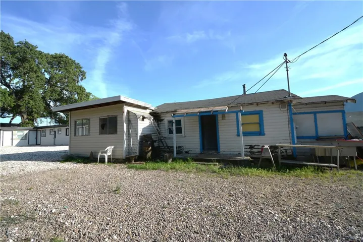 10165 E Highway 20, Clearlake Oaks, California 95423