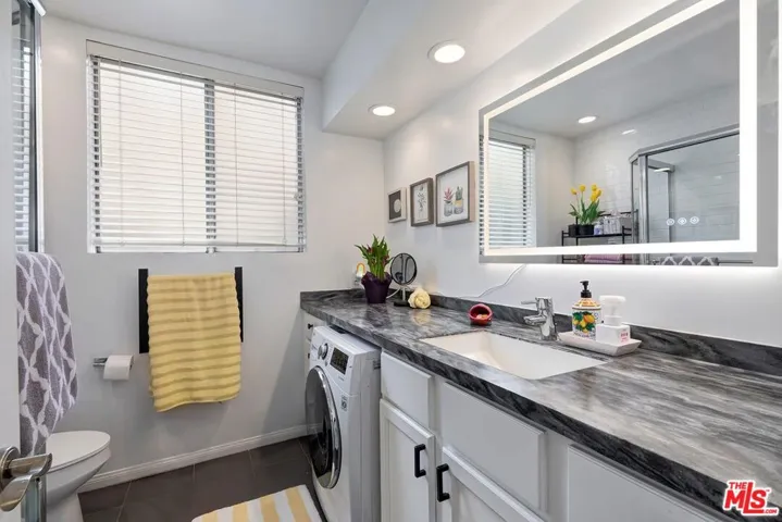 Luxurious bathroom