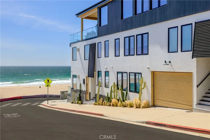 2200 The Strand B, Manhattan Beach, California 90266