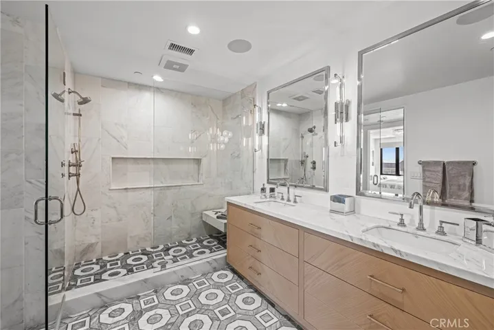 2200 The Strand B, Manhattan Beach, California 90266