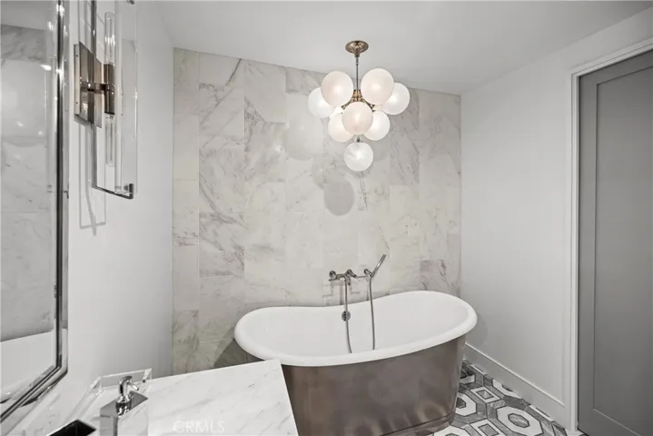 2200 The Strand B, Manhattan Beach, California 90266