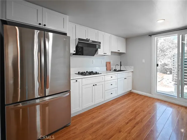 Kitchen/Dining Area