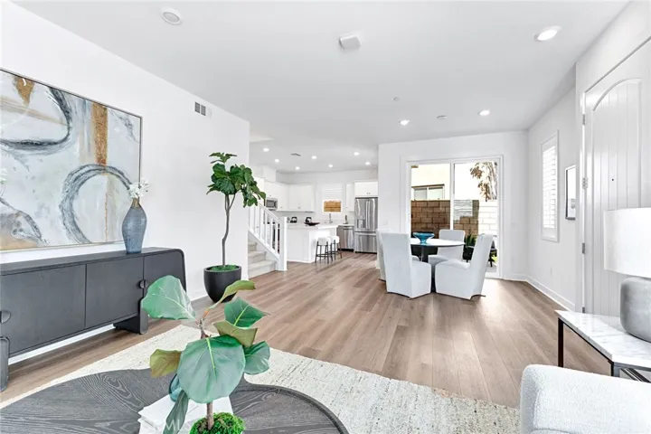 203 Denali, Lake Forest, California 92630
