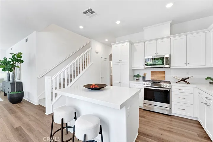 203 Denali, Lake Forest, California 92630