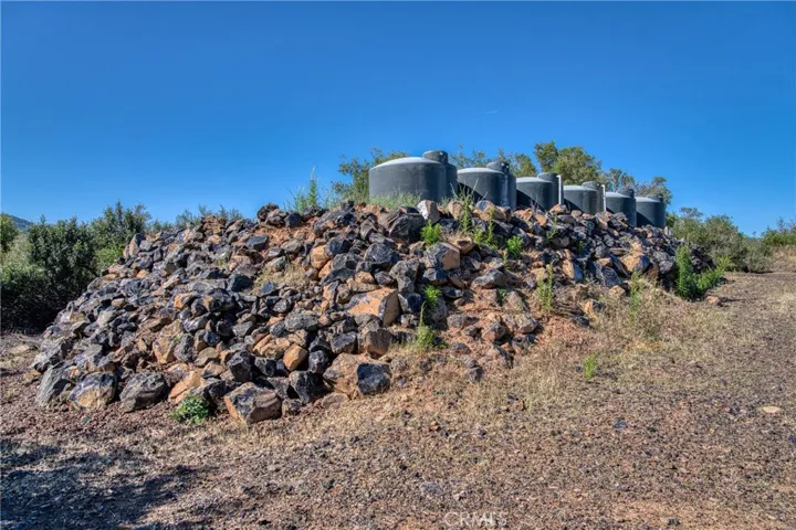 Beautiful Obsidian wall