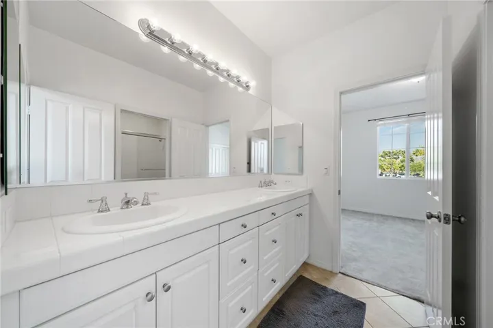 661 Lavender, Azusa, California 91702