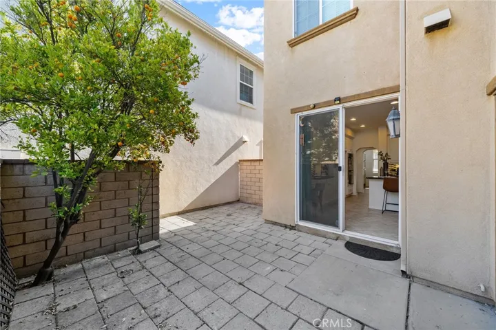 661 Lavender, Azusa, California 91702