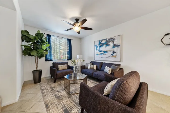 661 Lavender, Azusa, California 91702