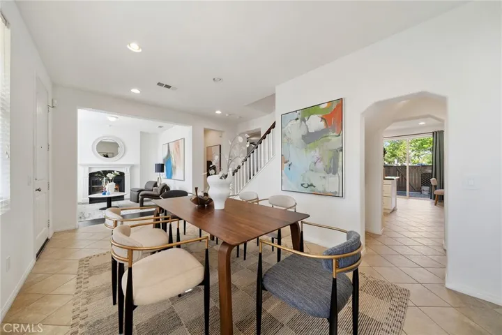 661 Lavender, Azusa, California 91702