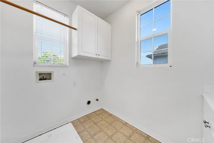 661 Lavender, Azusa, California 91702