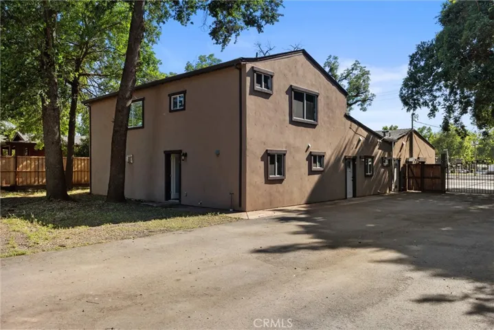 1914 Oleander, Chico, California 95926